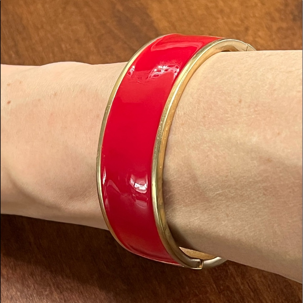 Vintage Gold and Red Enamel Hinged Bangle Bracelet